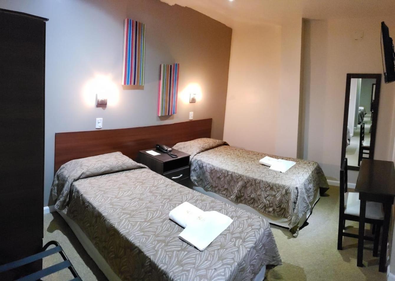Hotel Lazaro Villa Mercedes Esterno foto