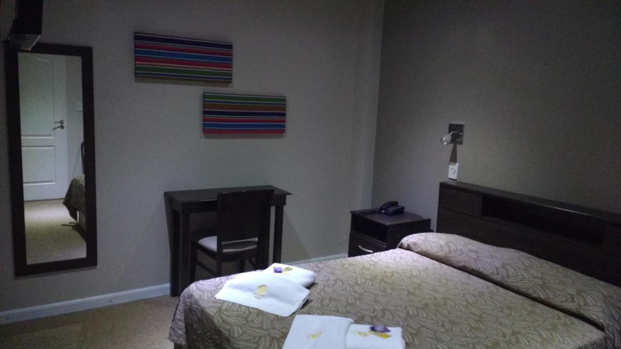 Hotel Lazaro Villa Mercedes Esterno foto